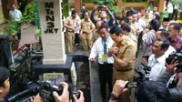 Ahok Cek Kesiapan UN Berbasis Komputer di MTs N 3 Jakarta