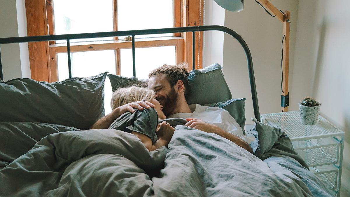 Menguak Arti Mimpi Seks, Mulai dari Bercinta dengan Pasangan hingga
