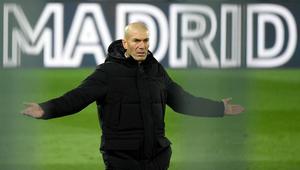 Ia mengakhiri karir sebagai pemain sepak bola pada tahun 2006 dan saat ini didaulat sebagai juru taktik tim yang berjuluk Los Blancos sejak tahun 2016. (Foto: AFP/Oscar Del Pozo)