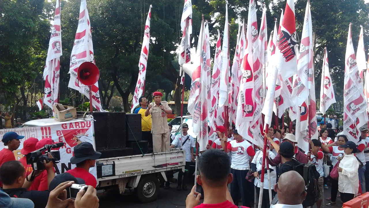 Massa Prabowo-Hatta Kembali "Kepung" MK