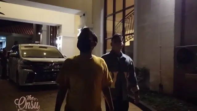 6 Potret Rumah Baru Ruben Onsu, Ada Kantor Khusus untuk Sarwendah