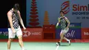 Di awal game ketiga pertarungan ketat terjadi hingga interval yang berhasil direbut pasangan Korsel, Choi Sol-gyu/Kim Won-ho dengan 11-10. Usai itu The Minions mampu unggul hingga 16-13 dan akhirnya menutup game ketiga dengan skor 21-18. (Dok. PBSI)