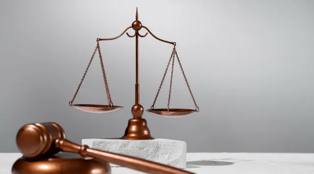 Ironi Dunia Peradilan: Kenaikan Gaji dan Usulan Sanksi Etik 121 Hakim