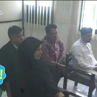 Selain orang ketiga, istri Ustaz Ahmad Alhabsyi punya alasan lain untuk bercerai