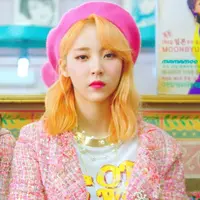 Seulgi Red Velvet dan Moon Byul MAMAMOO (Foto: Twitter/RBW_MAMAMOO)