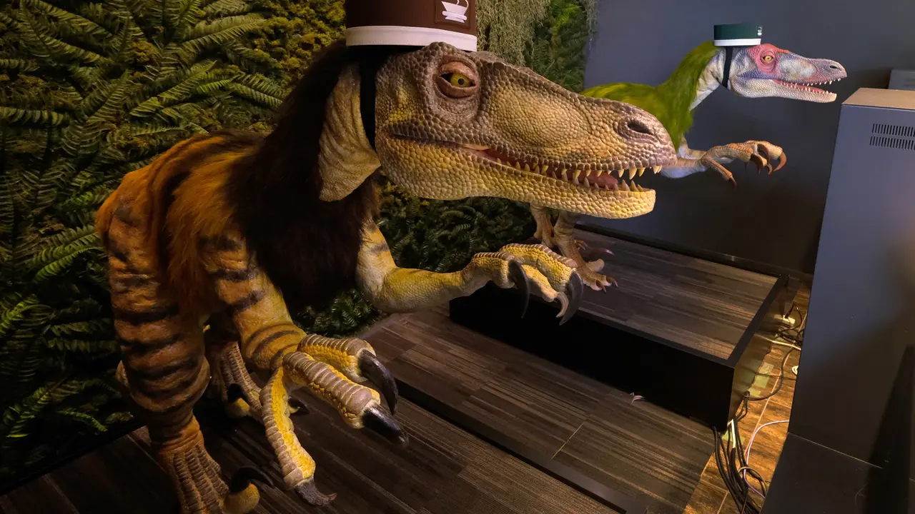 Hotel di Jepang Dikelola oleh Robot Dinosaurus