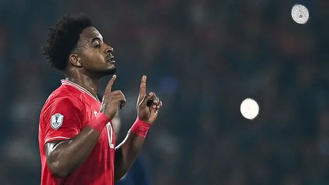 Foto: Aksi Memukau Pemain Naturalisasi Baru Vietnam saat Bawa The Golden Star Warriors Menang di Leg Pertama Piala AFF 2024