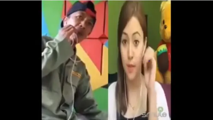 Bapak Satpam yang Satu Ini Punya Suara Keren, Percaya Nggak?