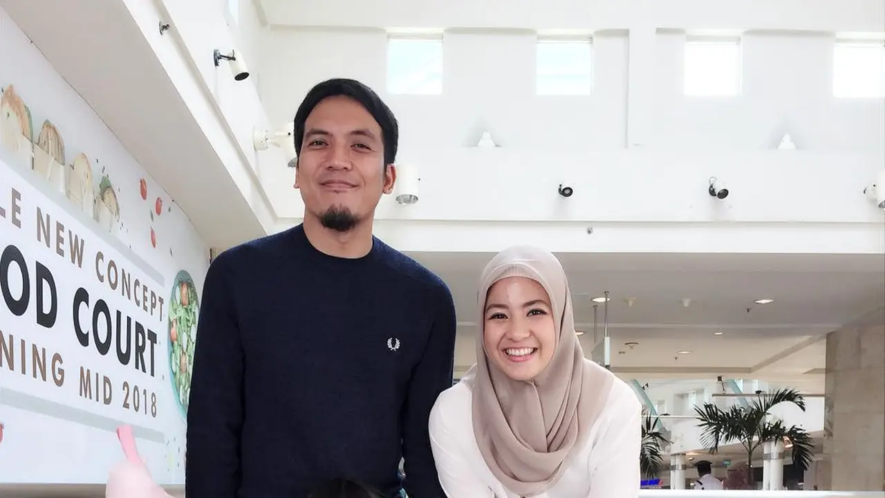 [Bintang] Natasha Rizky dan Desta