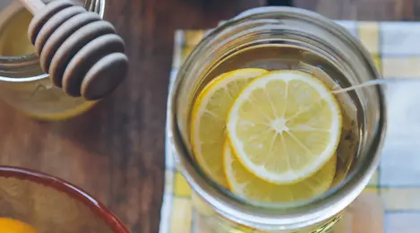Bkah Ibu Hamil Minum Air Lemon Berikut Info Pentingnya Parenting Fimela 