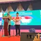 Airin Rachmi Diany-Ade Sumardi resmi diusung PDIP maju di Pilgub Banten 2024, Minggu (25/8/2024). (Liputan6.com/ Pramita Tristiawati)