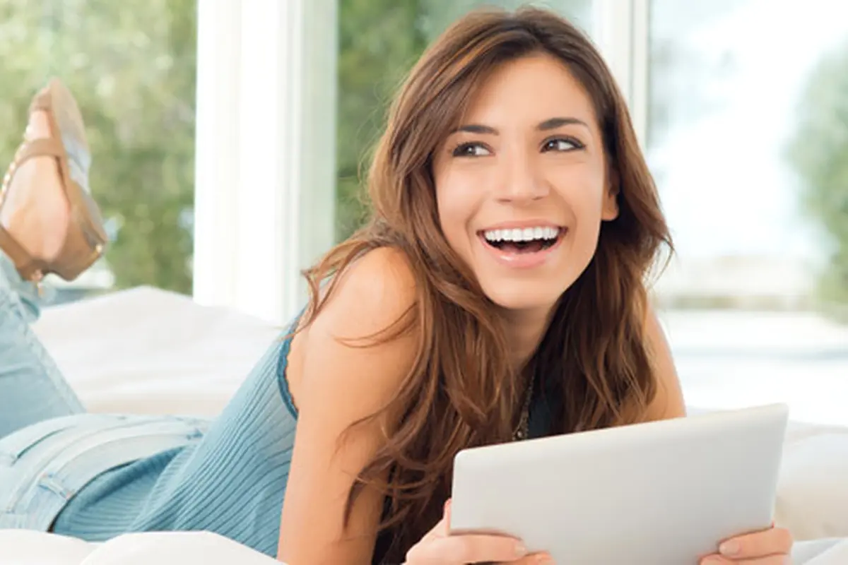 (c) shutterstock