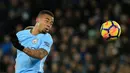 Pemain Manchester City asal Brasil, Gabriel Jesus berada pada urutan ketiga deretan top scorer sementara The Citizens, Jesus telah mengoleksi total 10 gol untuk timnya. (AFP/Lindsey Parnaby)