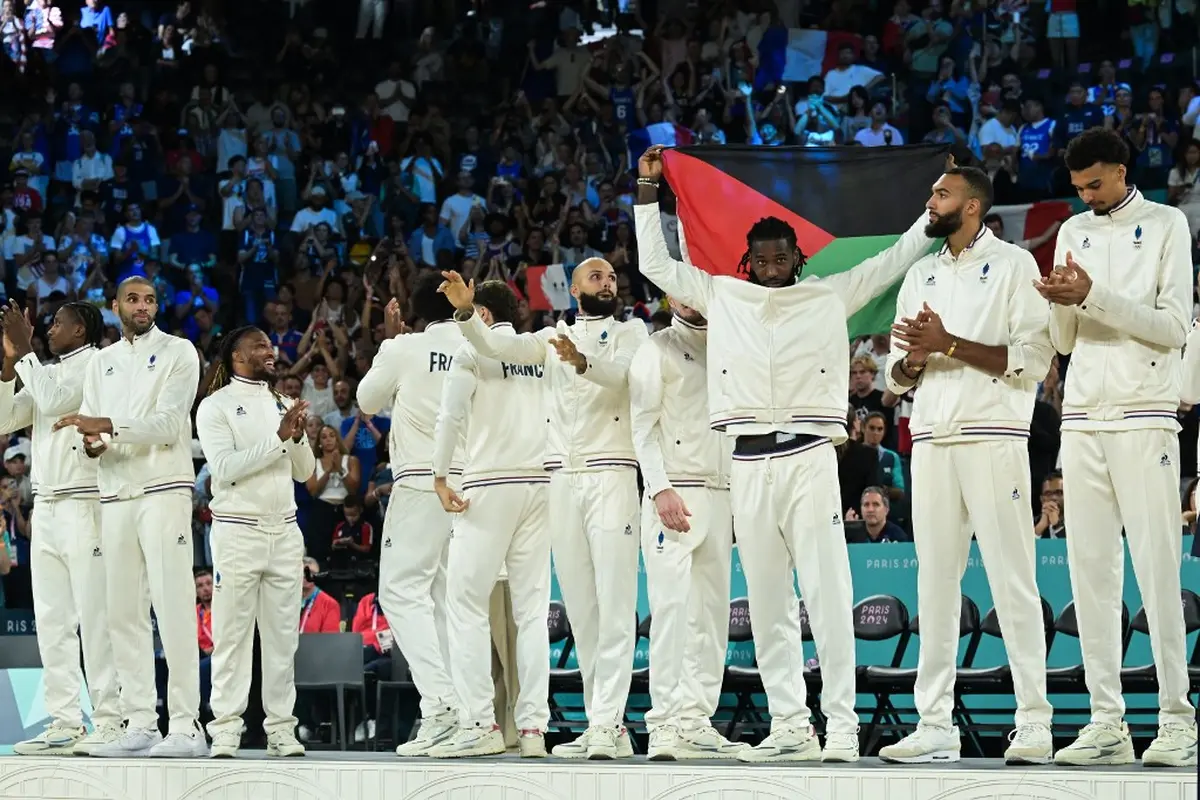 Komentator AS Sok Kritis soal Palestina Saat Bendera Dikibarkan Atlet Basket Prancis, Ujung-ujungnya Salah
