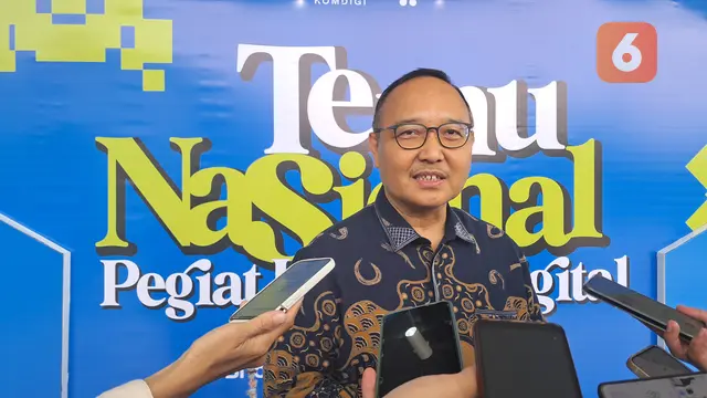 Kepala BPSDM Komdigi, Boni Pudjianto dalam acara Temu Nasional Pegiat Literasi Digital 2025