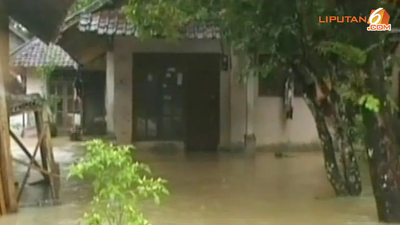 banjir-pandeglang-131223d.jpg