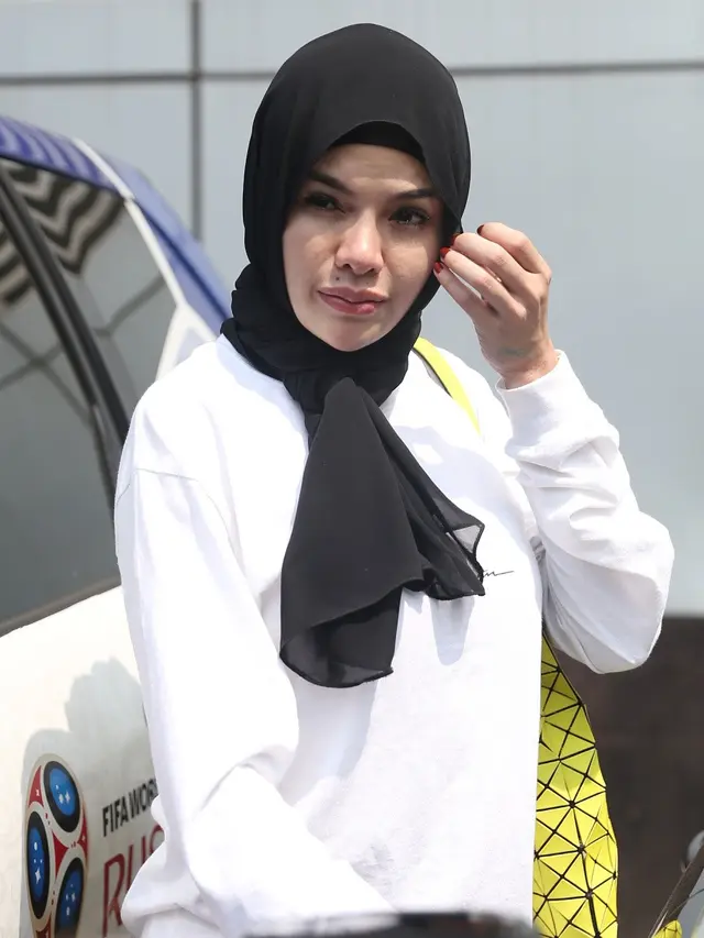 [Bintang] Nikita Mirzani