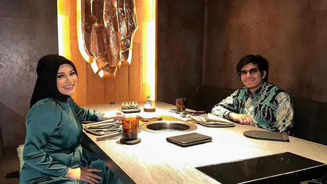 Atta Halilintar dan Aurel Hermansyah (Instagram/attahalilintar)