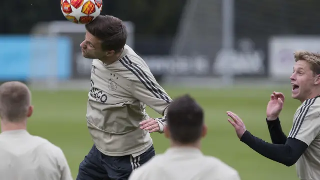 Ajax Amsterdam Latihan