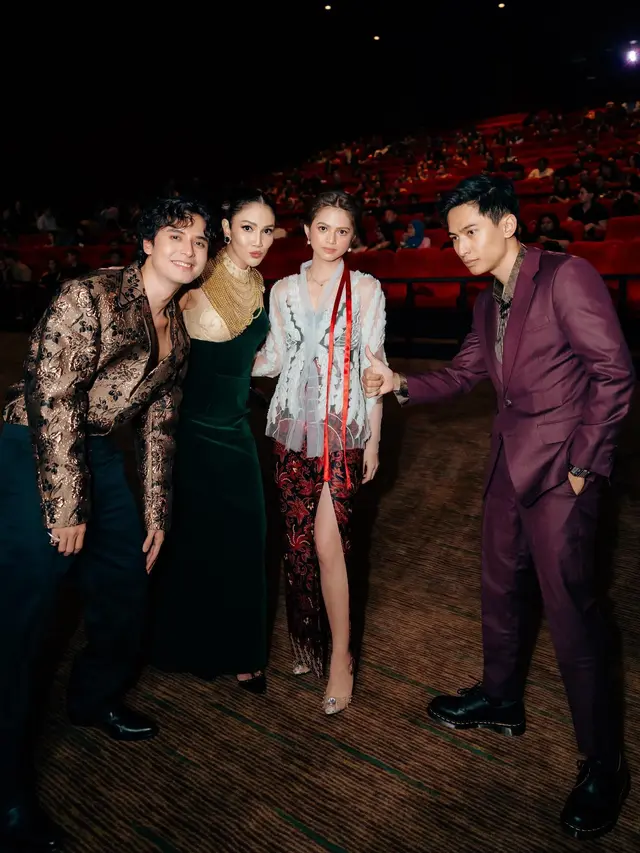 7 Potret Terbaru Maudy Effrosina yang Main Film Badarawuhi Di Desa Penari