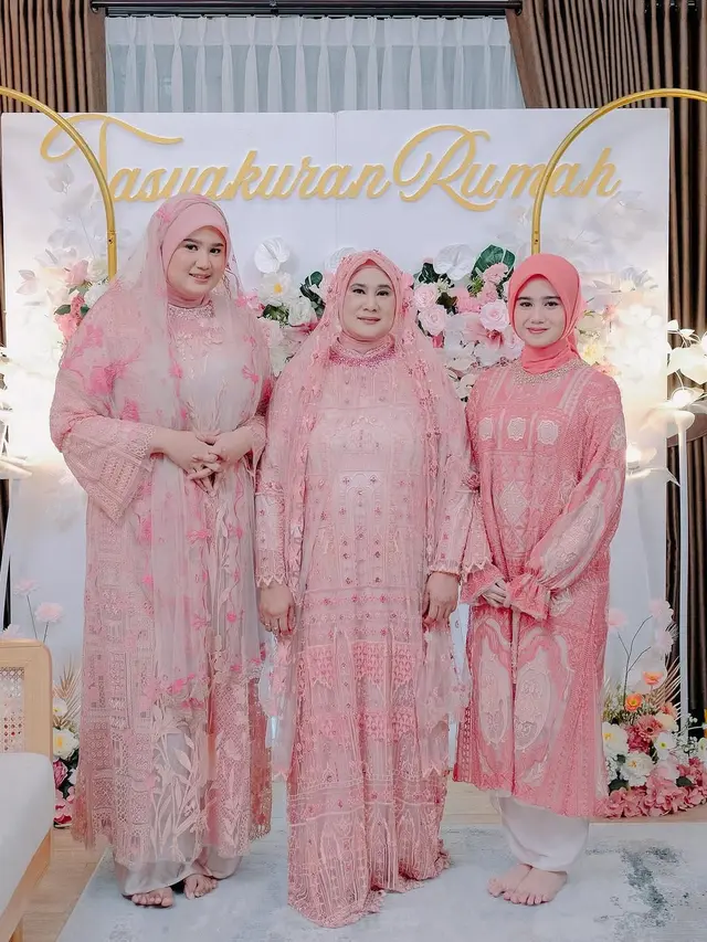 Potret Tasyakuran Rumah Tissa Biani. (instagram/tissabiani)