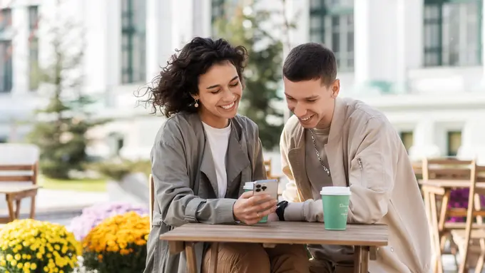 Zodiak yang mudah jatuh cinta