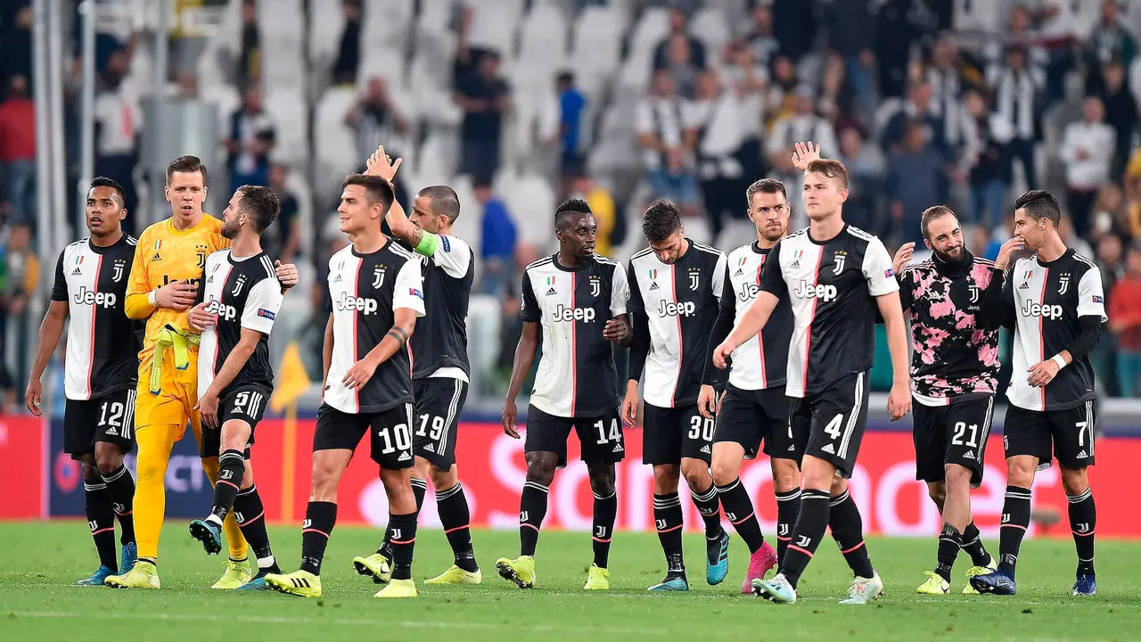Juventus Hajar Bayer Leverkusen 3-0