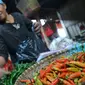 Pedagang cabai dan sayuran di pasar tradisional Banyumas. (Foto: Liputan6.com/Muhamad Ridlo)