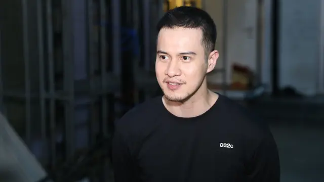 [Bintang] Herjunot Ali