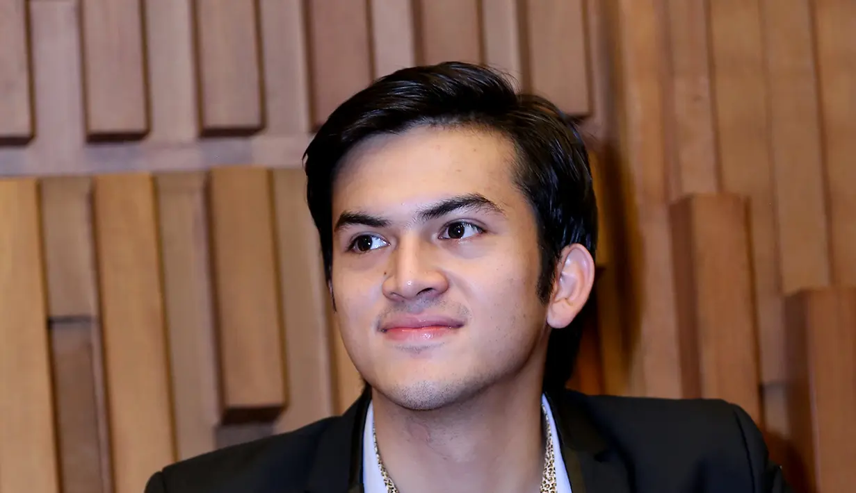 Bintang film 'Magic Hour' kelahiran Singaraja itu berperan sebagai Salim di Elif Indonesia. (Andy Masela/Bintang.com)