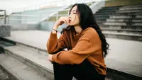Kiat Efektif Mengatasi Overthinking Sebelum Tidur Demi Kualitas Istirahat Optimal