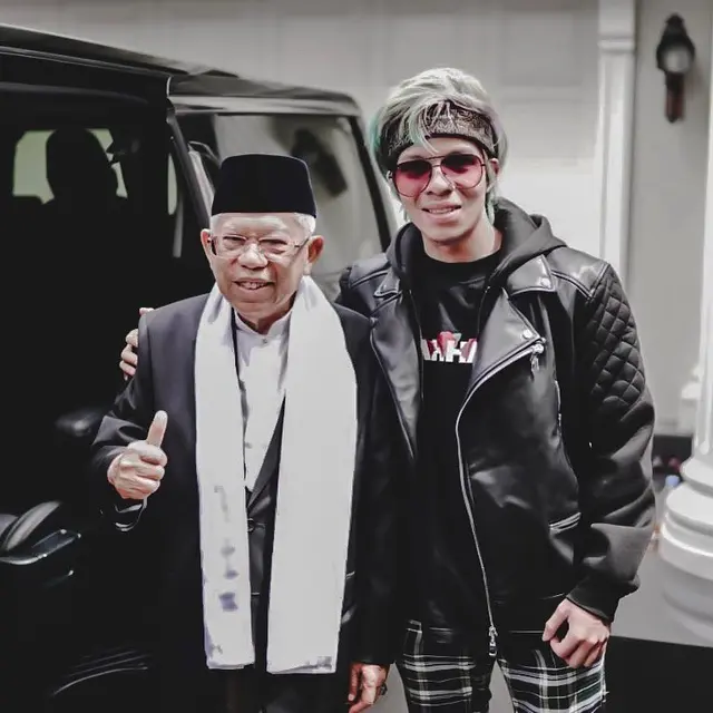 6 Potret Atta Halilintar Bareng Pejabat, Gayanya Sering Kompakan