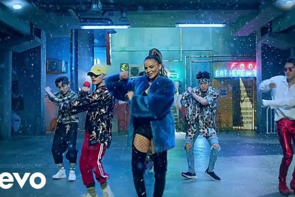 [Bintang] Ini Perasaan Leslie Grace Saat Bekerjasama dengan Super Junior