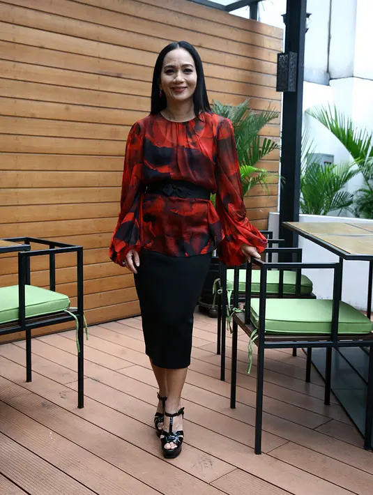 "Album ini jaraknya 13 tahun dari album terakhirku. Alasan kenapa aku tak bikin album selama itu, karena 2004 kita mengalami perubahan teknologi, banyak orang bisa download free, jadi kupikir itu tak baik untuk bisnis," tuturnya. (Nurwahyunan/Bintang.com)