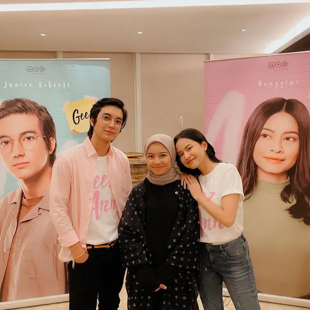 Disebut Mirip, Ini 6 Momen Keakraban Hanggini dengan Tsana