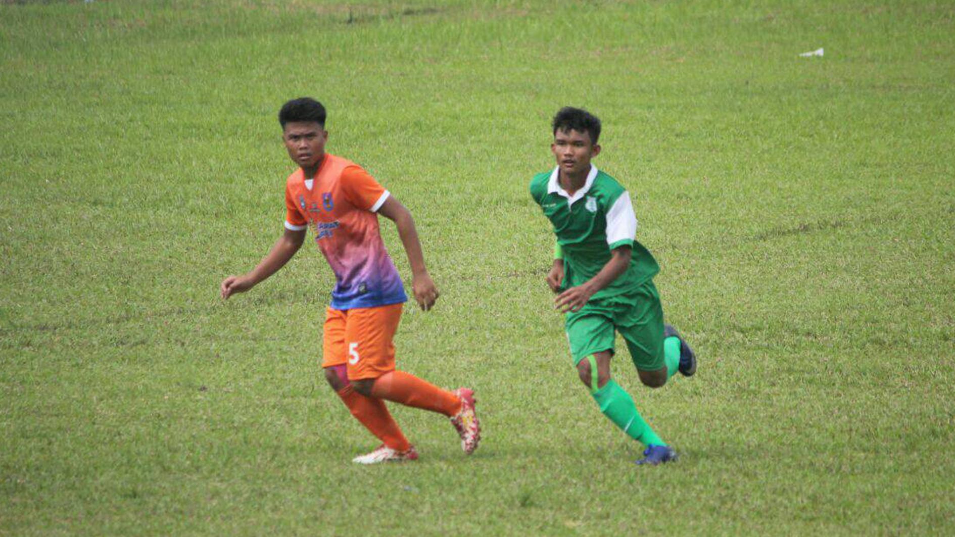 Muhammad Fahri Rozi merupakan satu di antara 109 pemain muda berbakat yang akan bersaing meraih tiket ke Eropa pada final North Sumatra to Belgium. (Bola.com/Vascal Hadi)