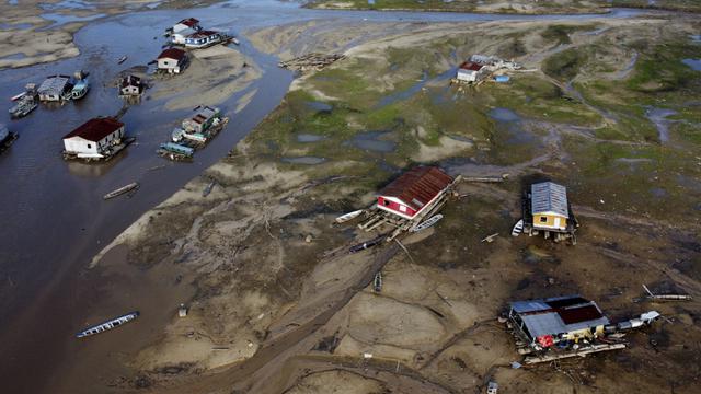 Kekeringan Melanda Kawasan Amazon, 680 Keluarga Kekurangan Makanan