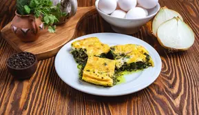 Ilustrasi Omelet Telur Bayam. Sumber: freepik