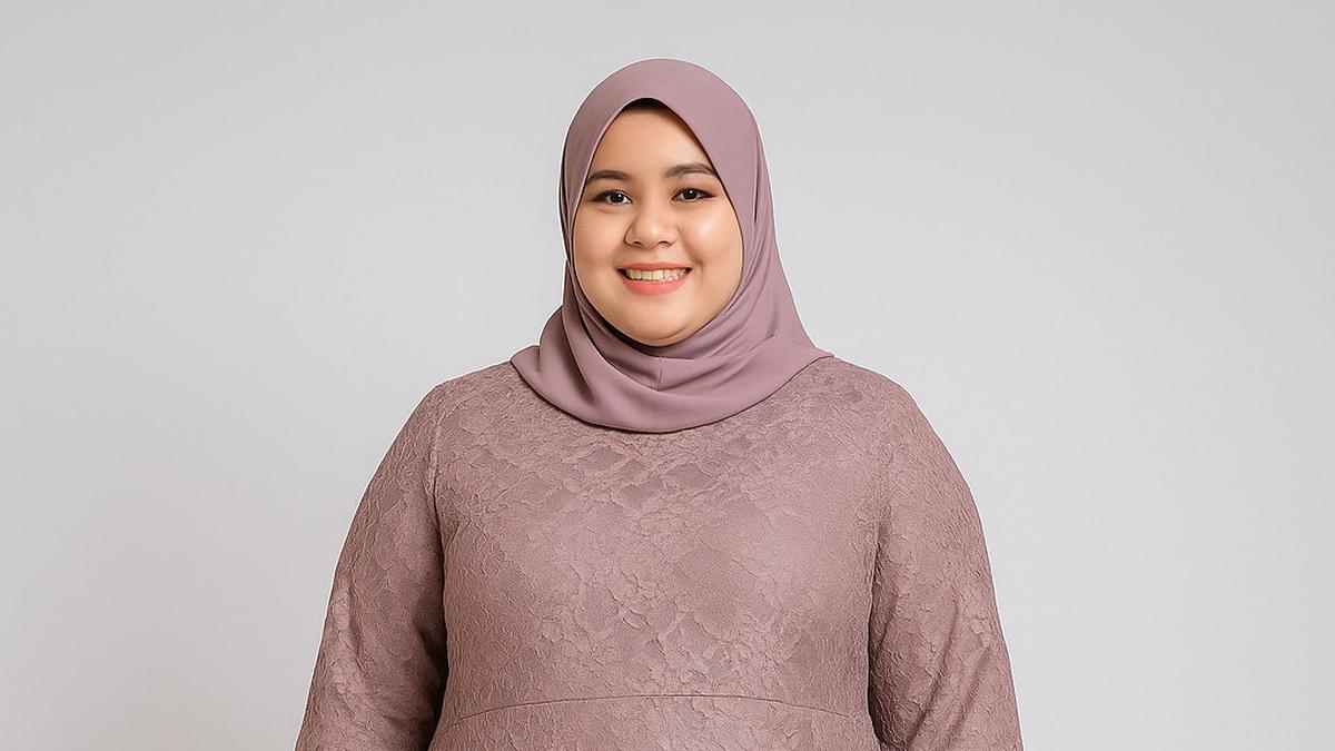 5 Tips Memilih Model Gamis Brokat untuk Orang Plus Size, Tampil Lebih Percaya Diri