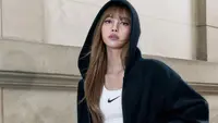 Lisa BLACKPINK Resmi Digandeng Nike, Sepatu Air Max 95 Langsung Ludes
