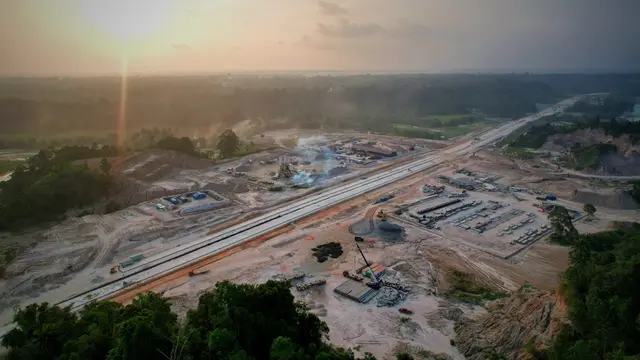 Pembangunan  Jalan Tol Trans Sumatera ruas Tol Padang-Sicincin. (Dok Hutama Karya)