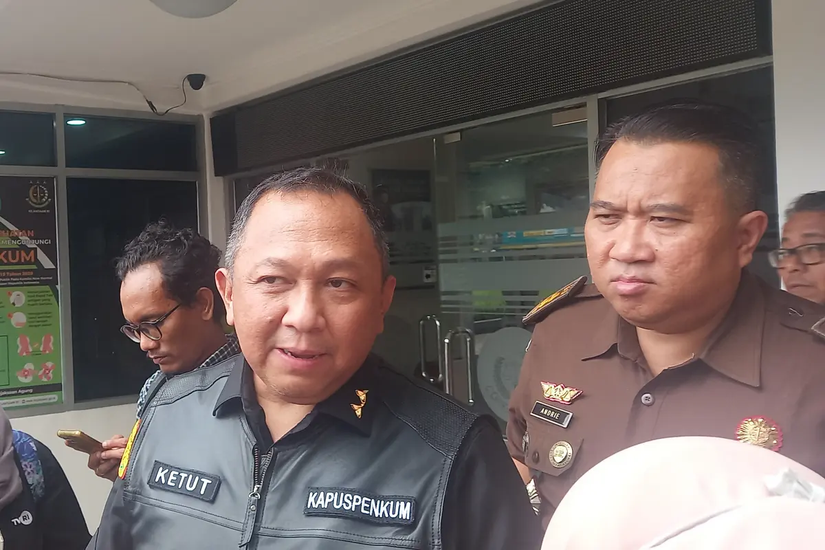 Kapuspenkum Kejagung Ketut Sumedana di Gedung Kejagung, Jakarta Selatan. (Merdeka.com/Muhammad Genantan Saputra)