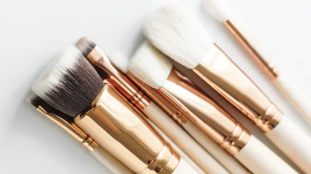 Beberapa kesalahan dalam penggunaan eyeshadow