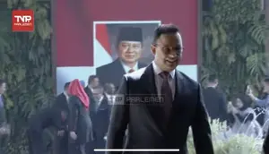 Mantan calon presiden di Pilpres 2024, Anies Baswedan hadir di Gedung Nusantara, kompleks Majelis Permusyawaratan Rakyat (MPR) RI, Minggu (20/10/2024). (Foto: Tangkapan Layar Youtube TV Parlemen).