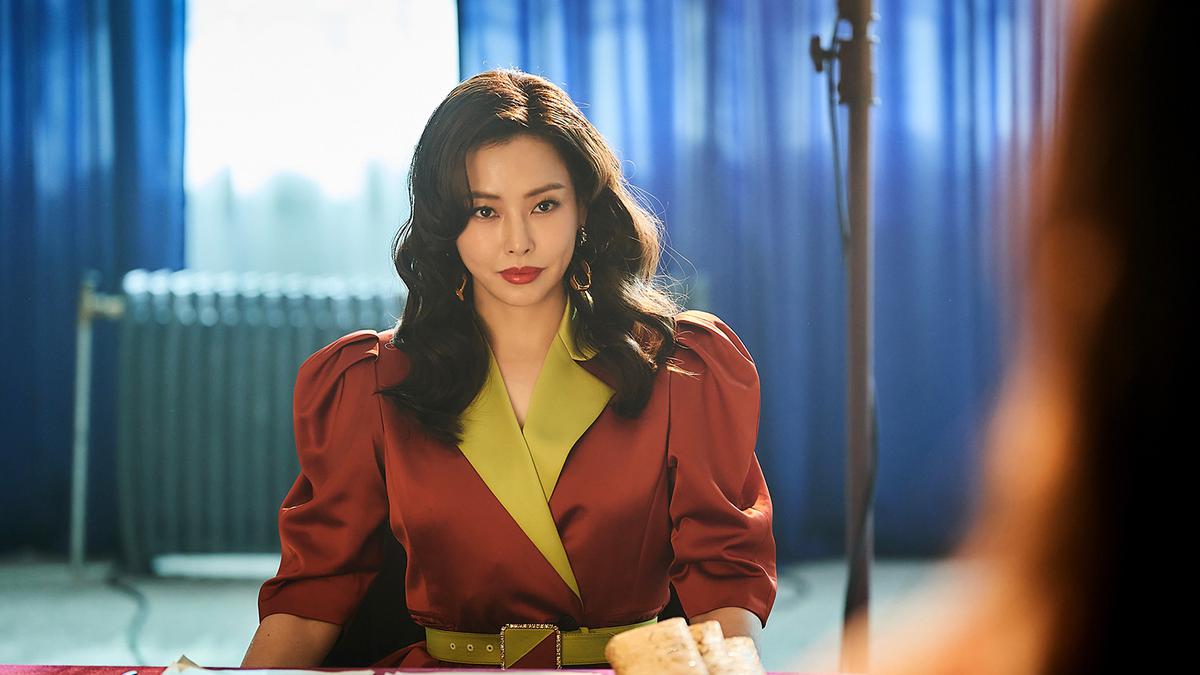 Memotret Fashion Era 1980-an dalam Drama Korea Aema