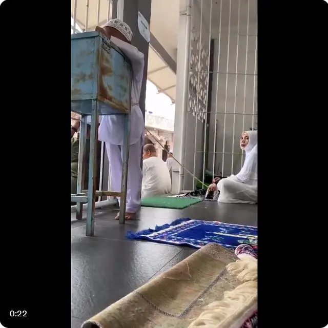 6 Potret Kejadian Lucu Lebaran 2024, Tingkah Bocil Meresahkan Bikin Tepuk Jidat