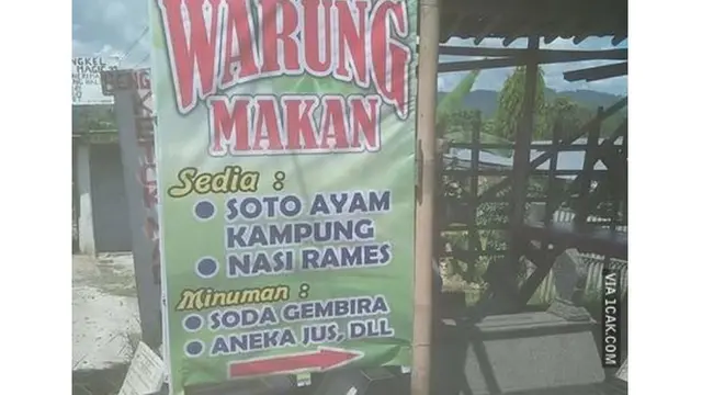 6 Spanduk Penjual Nasi Kuning dan Rames Ini Bikin Geleng Kepala