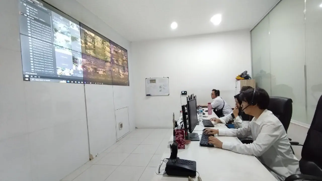 Kisah Lucu Operator Call Center 112 Purwakarta, Ada yang Curhat KDRT Hingga Diminta Carikan Suami