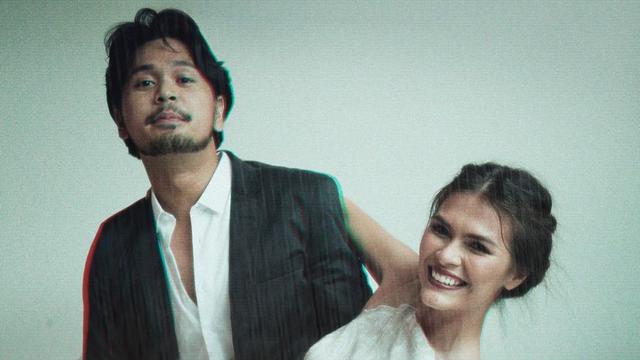 Petra Sihombing dan kekasihnya, Firrina Sinatrya