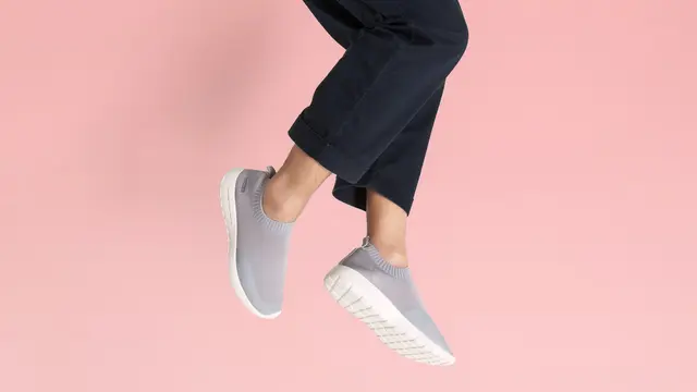 Sneaker Terbaru dengan Konsep Masa Depan dari Wakai